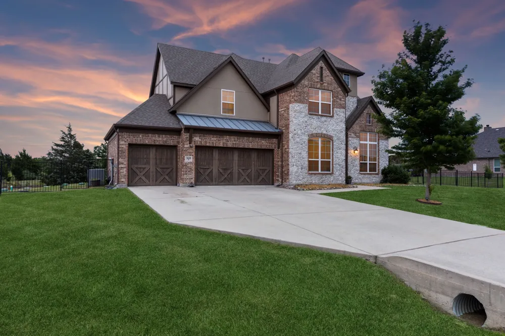 2610 Sunset Bay Lane Nevada, TX 75173