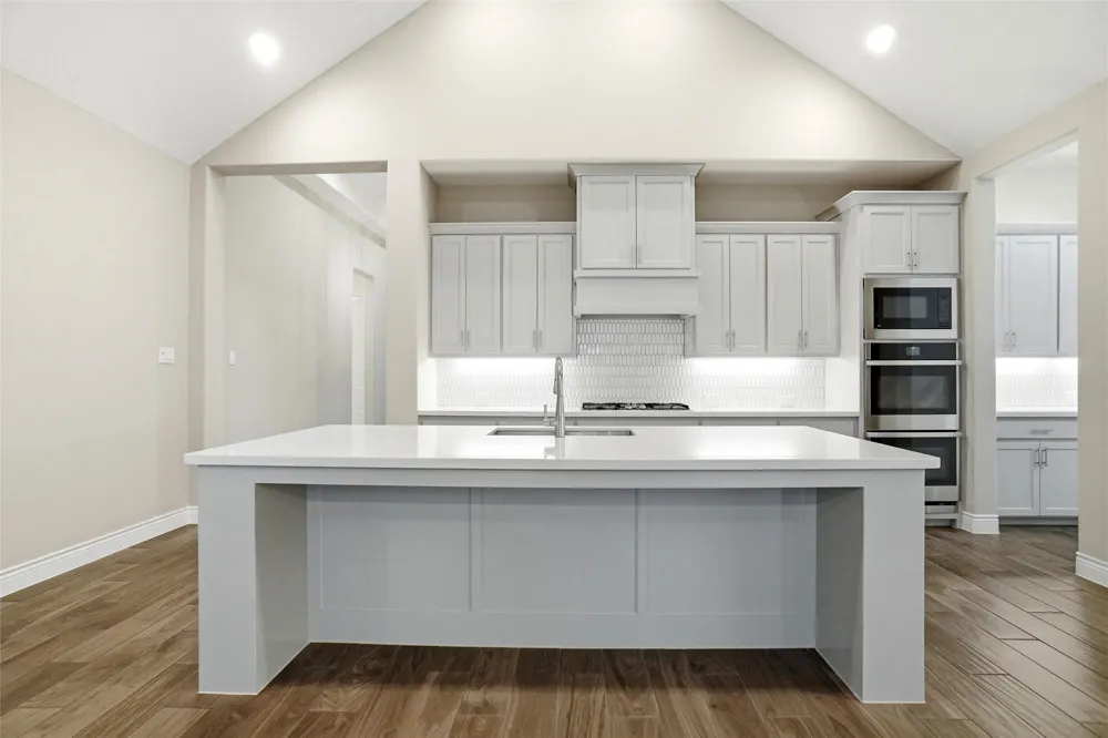 1001 Myers Park Trail Roanoke, TX 76262