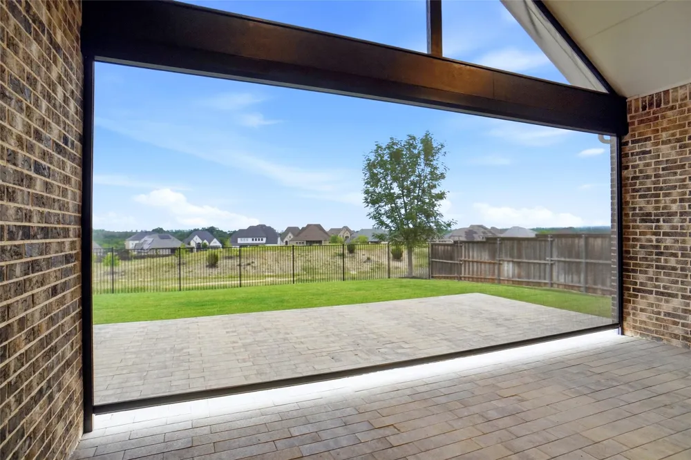 1001 Myers Park Trail Roanoke, TX 76262