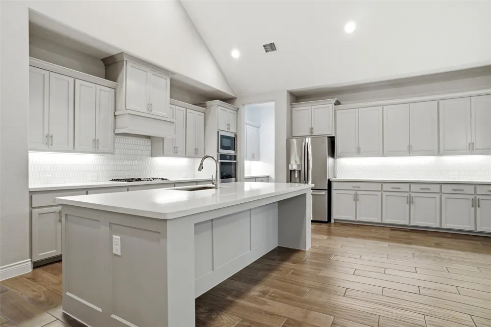 1001 Myers Park Trail Roanoke, TX 76262