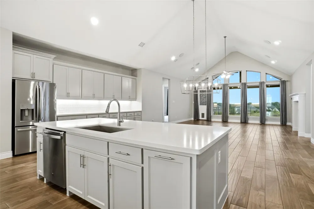 1001 Myers Park Trail Roanoke, TX 76262