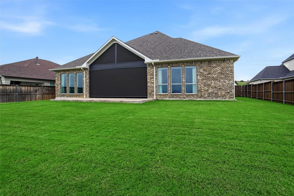 1001 Myers Park Trail Roanoke, TX 76262