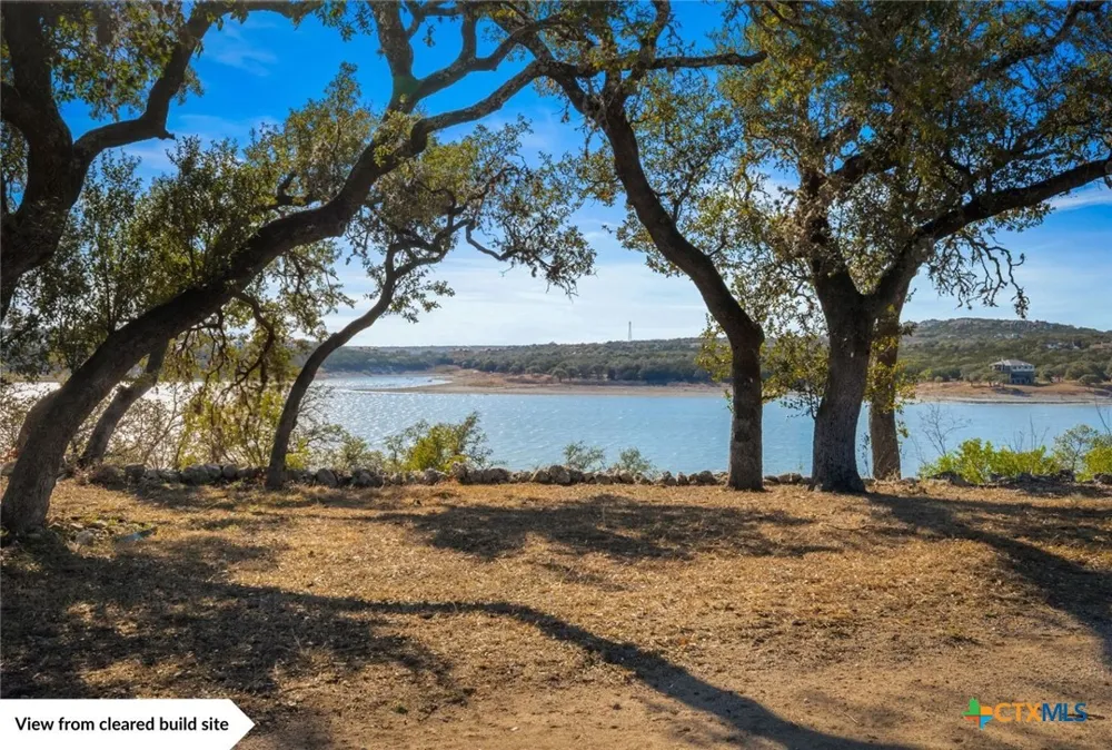 8007 Sharon Road Volente, TX 78641