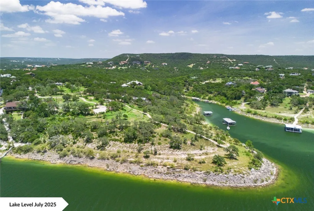 8007 Sharon Road Volente, TX 78641