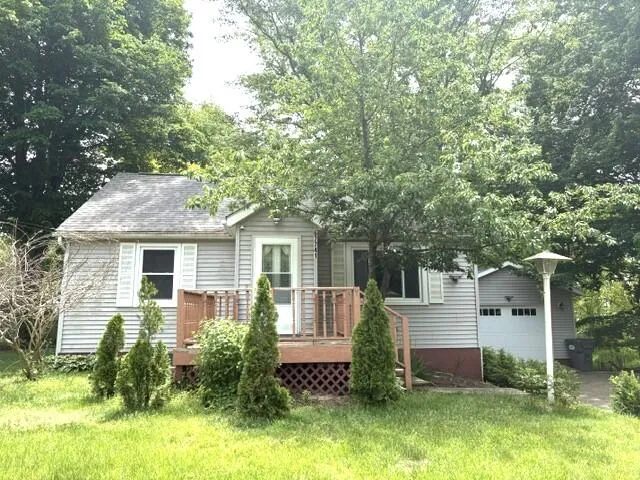 67741 County Road 388 Geneva Township, MI 49090