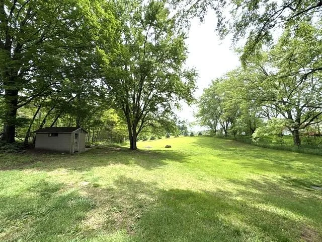 67741 County Road 388 Geneva Township, MI 49090