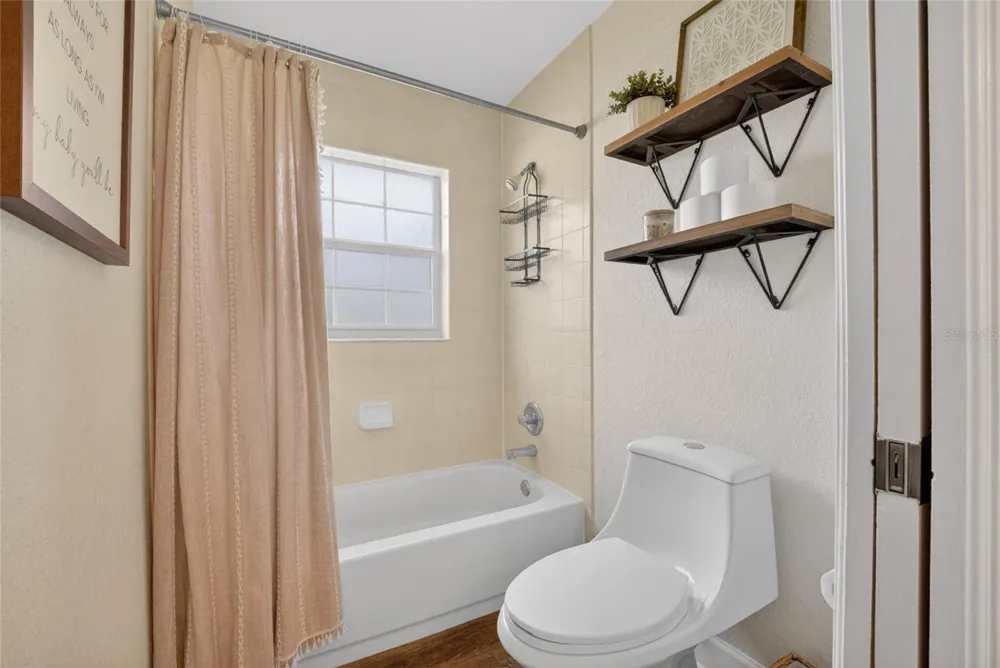 3903 SE 38TH LOOP ocala, FL 34480