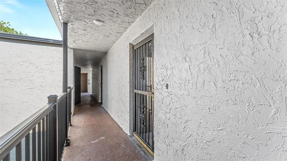 2025 SYLVESTER RD #N305 Lakeland, FL 33803