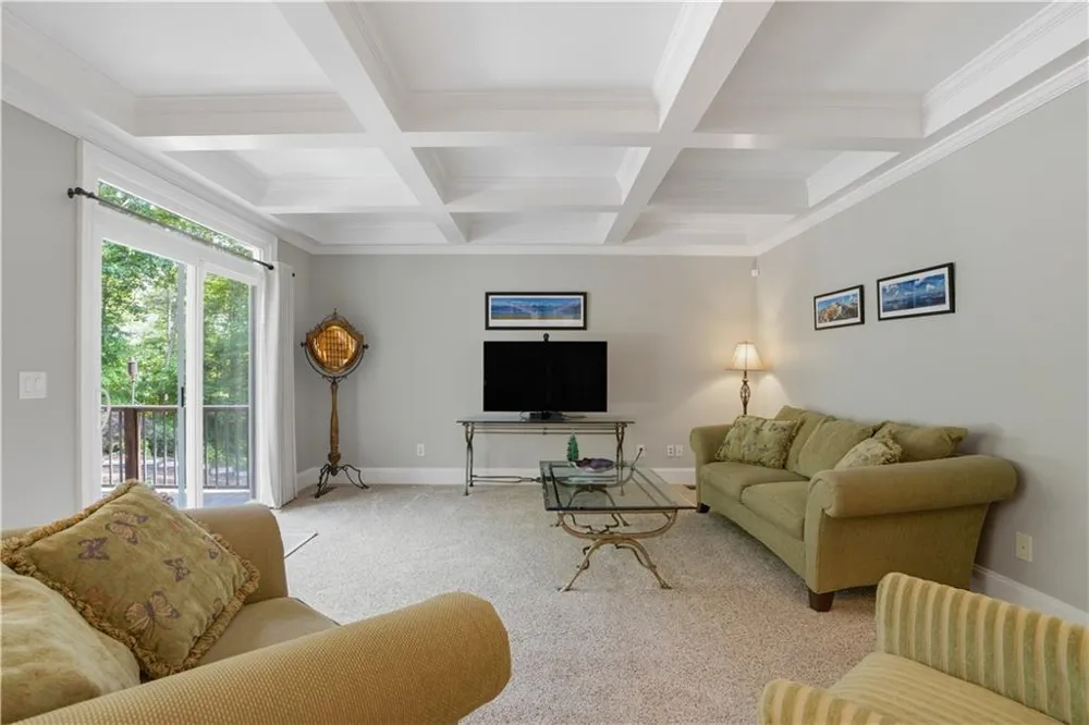 29 Crolley Lane White, GA 30184