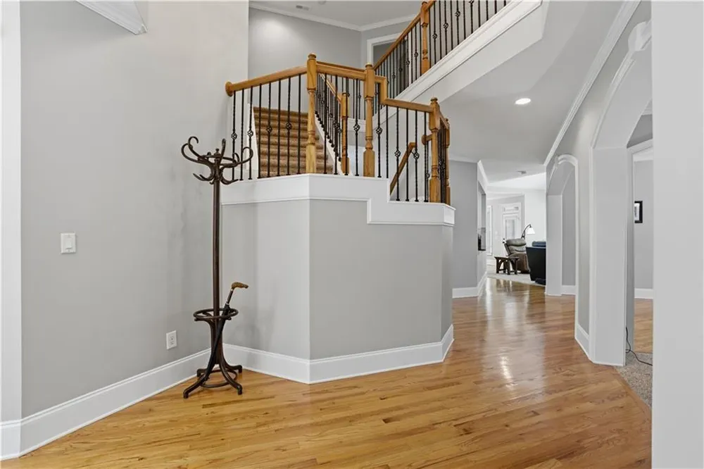 29 Crolley Lane White, GA 30184
