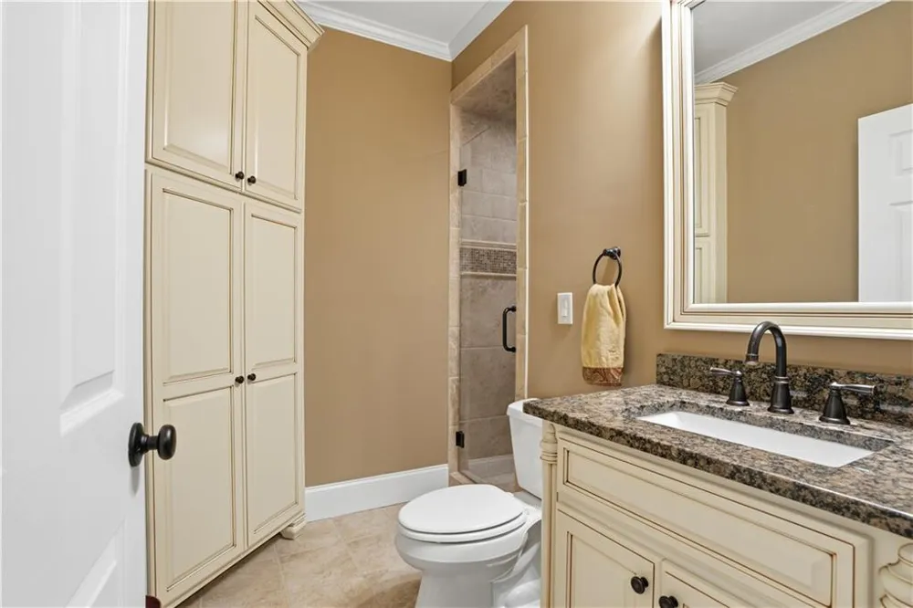 29 Crolley Lane White, GA 30184