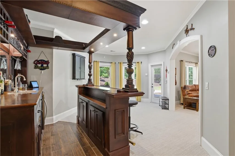 29 Crolley Lane White, GA 30184