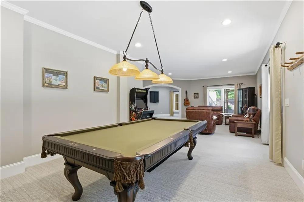 29 Crolley Lane White, GA 30184