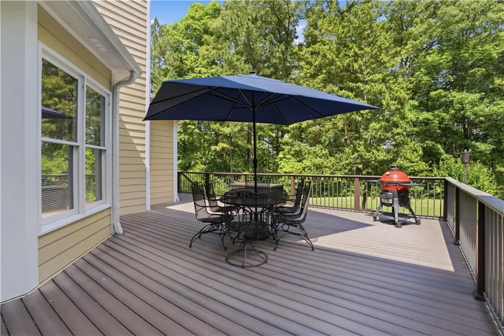29 Crolley Lane White, GA 30184