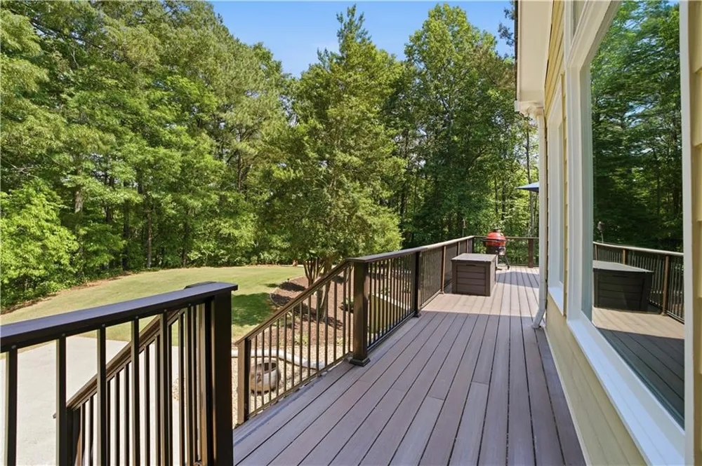 29 Crolley Lane White, GA 30184