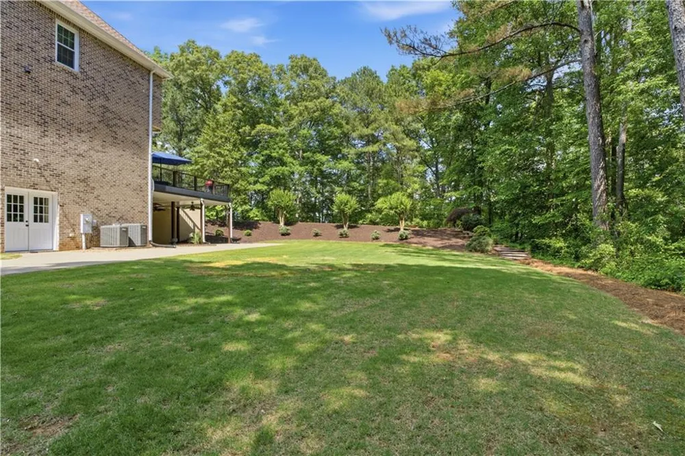29 Crolley Lane White, GA 30184