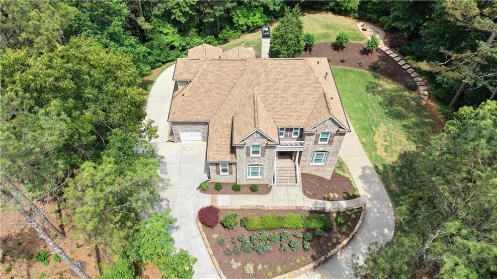 29 Crolley Lane White, GA 30184