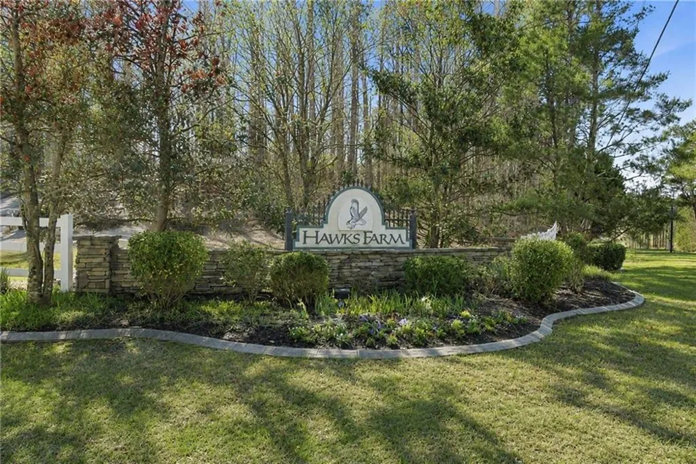 29 Crolley Lane White, GA 30184