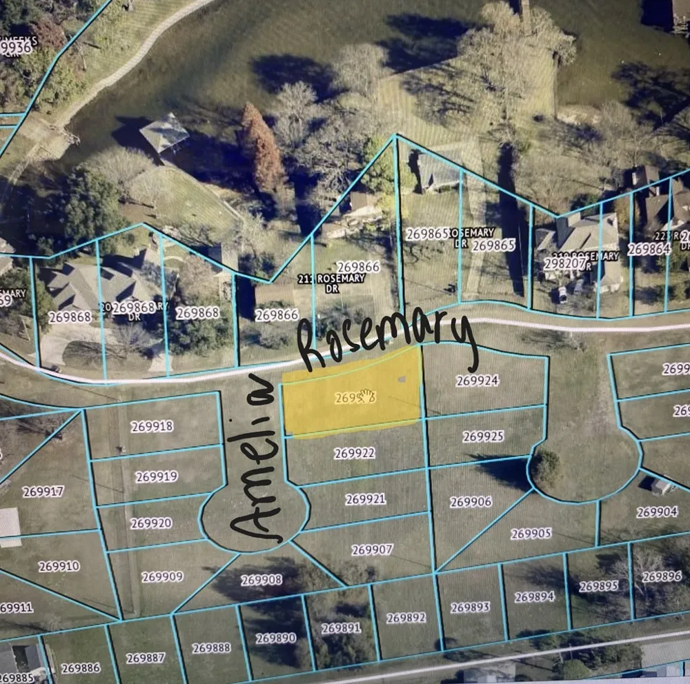 Amelia Circle Trinidad, TX 75163
