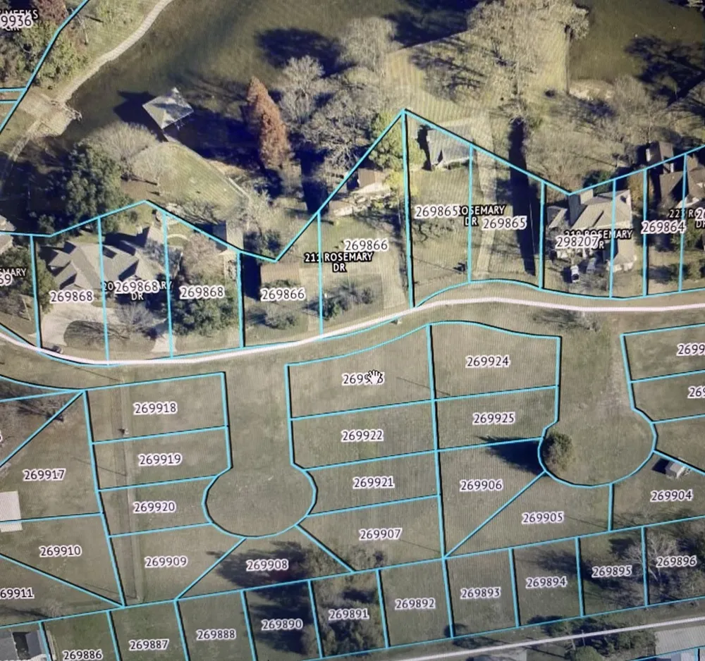 Amelia Circle Trinidad, TX 75163