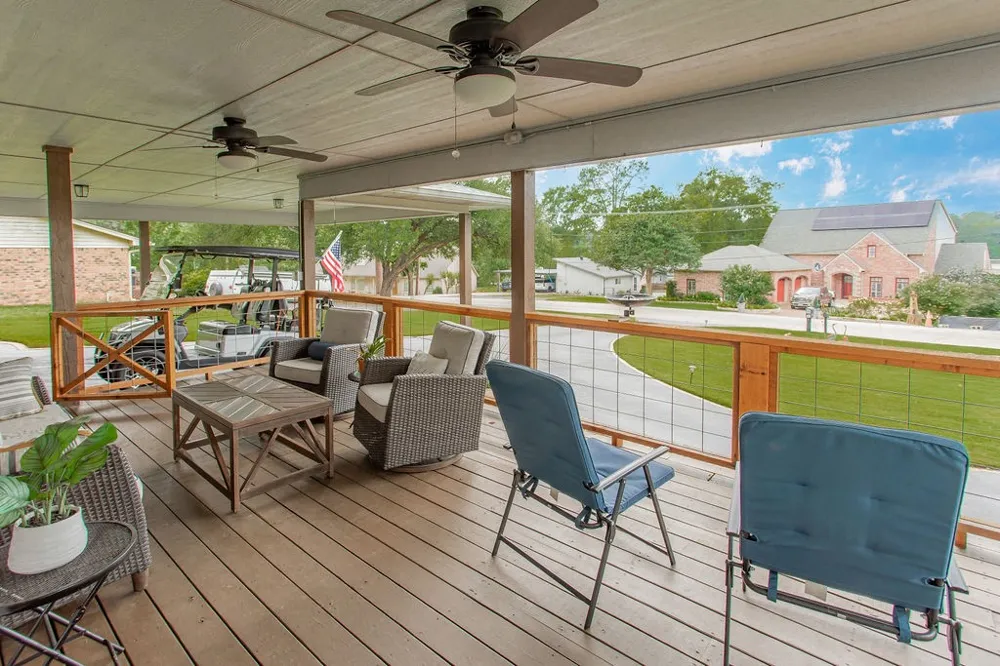 255 Hideaway  Lane Central Hideaway, TX 75771