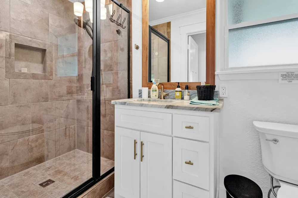 255 Hideaway  Lane Central Hideaway, TX 75771