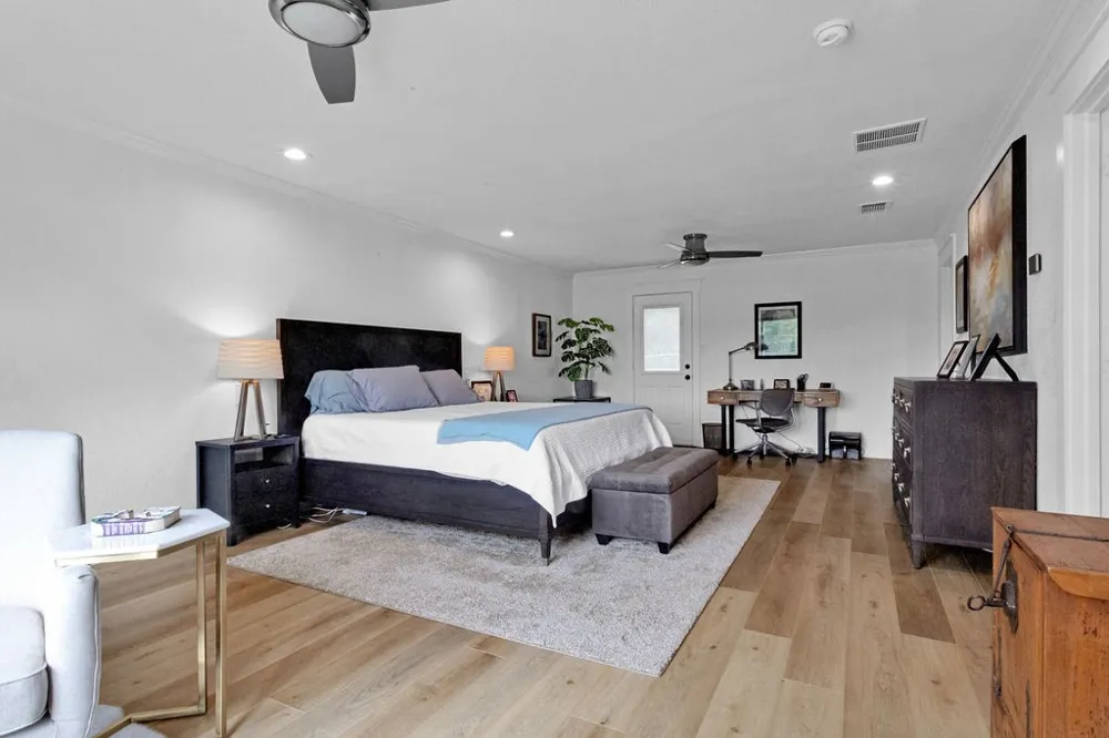 255 Hideaway  Lane Central Hideaway, TX 75771