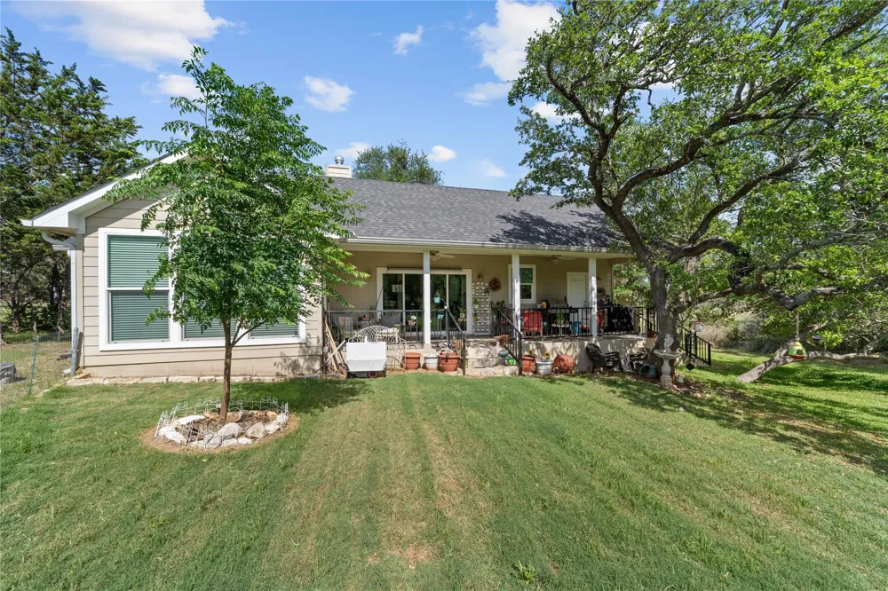 721 Northwood Hills Drive Fredericksburg, TX 78624