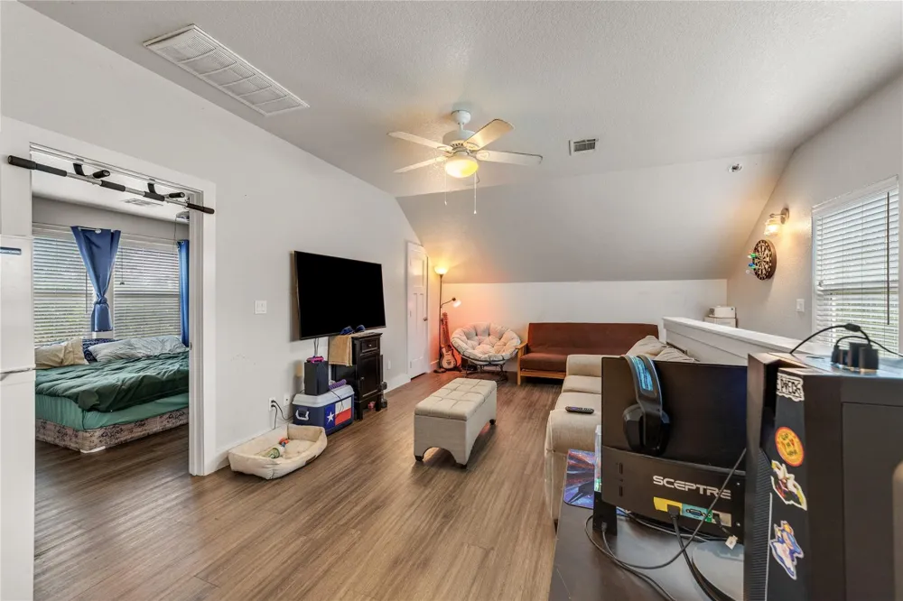721 Northwood Hills Drive Fredericksburg, TX 78624