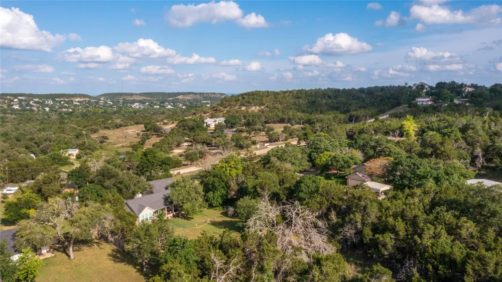 721 Northwood Hills Drive Fredericksburg, TX 78624