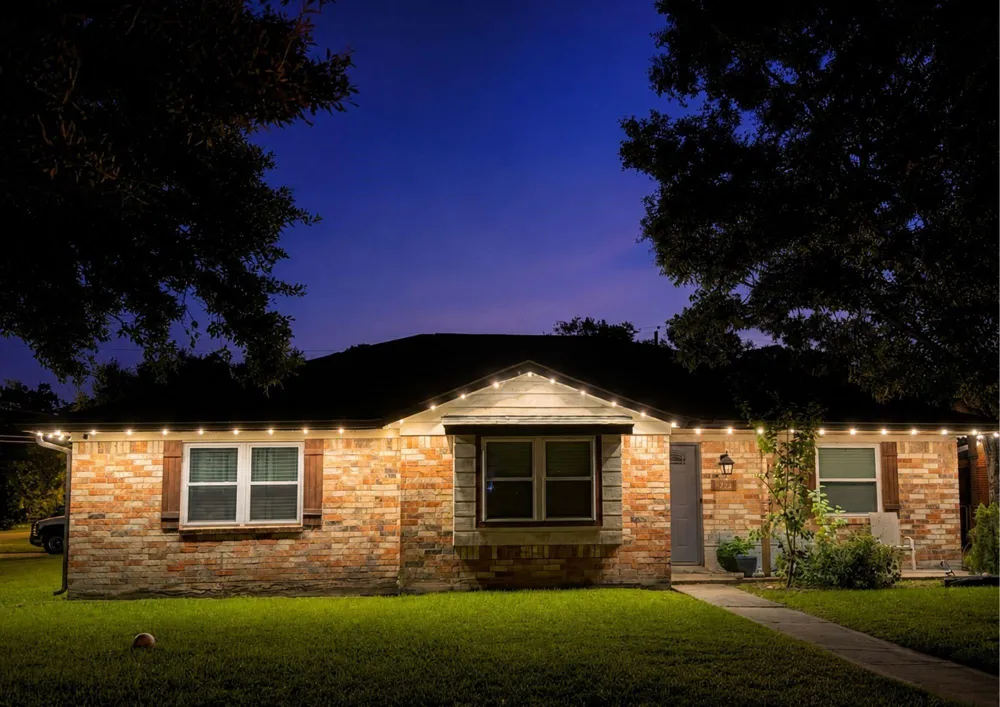 1226 Ave H Danbury, TX 77534
