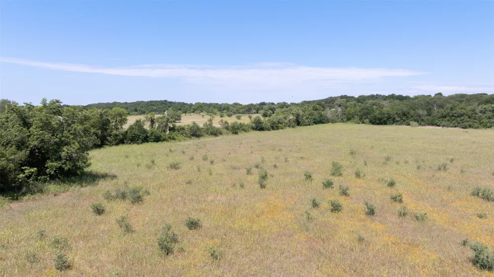 1717 County Road 402 Bartlett, TX 76511