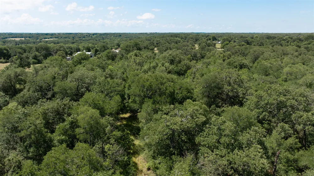 1717 County Road 402 Bartlett, TX 76511