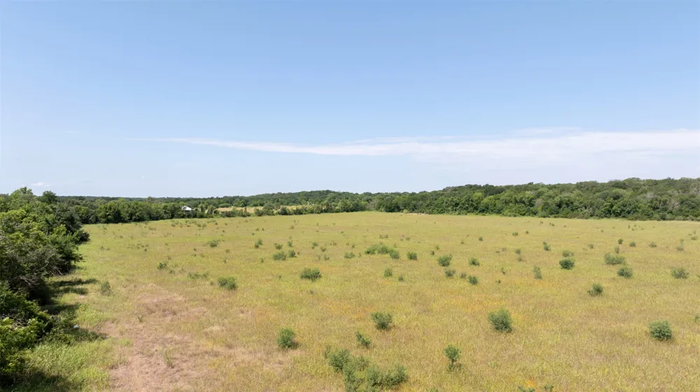 1717 County Road 402 Bartlett, TX 76511