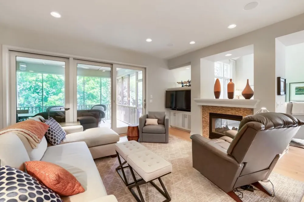 1340 Waterford Drive Golden Valley, MN 55422