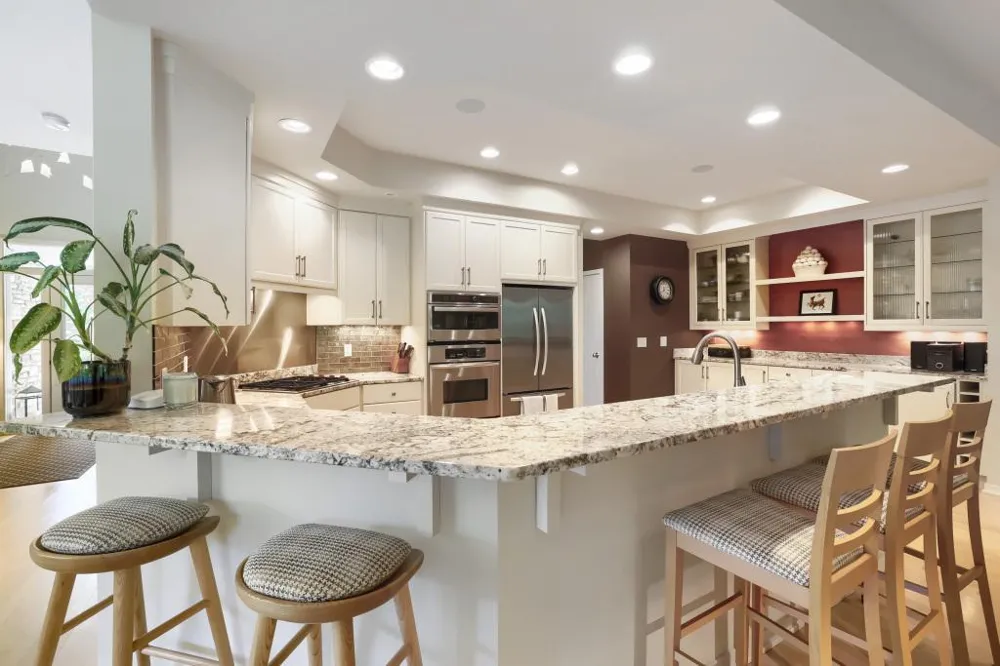 1340 Waterford Drive Golden Valley, MN 55422
