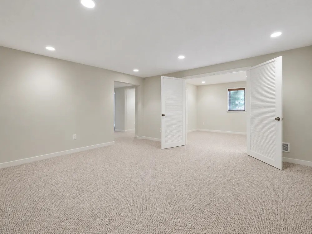 1340 Waterford Drive Golden Valley, MN 55422