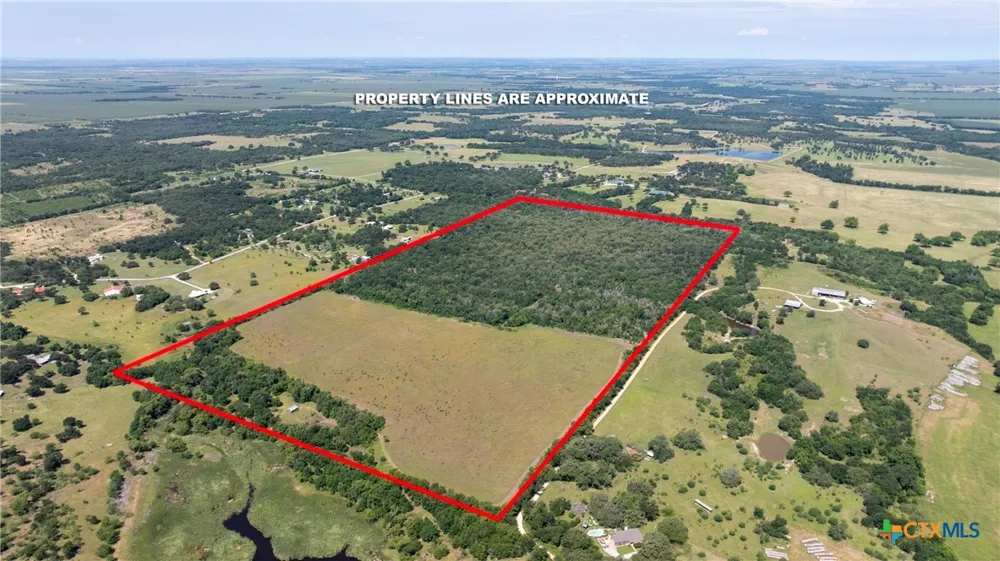 1717 County Road 402 Bartlett, TX 76511