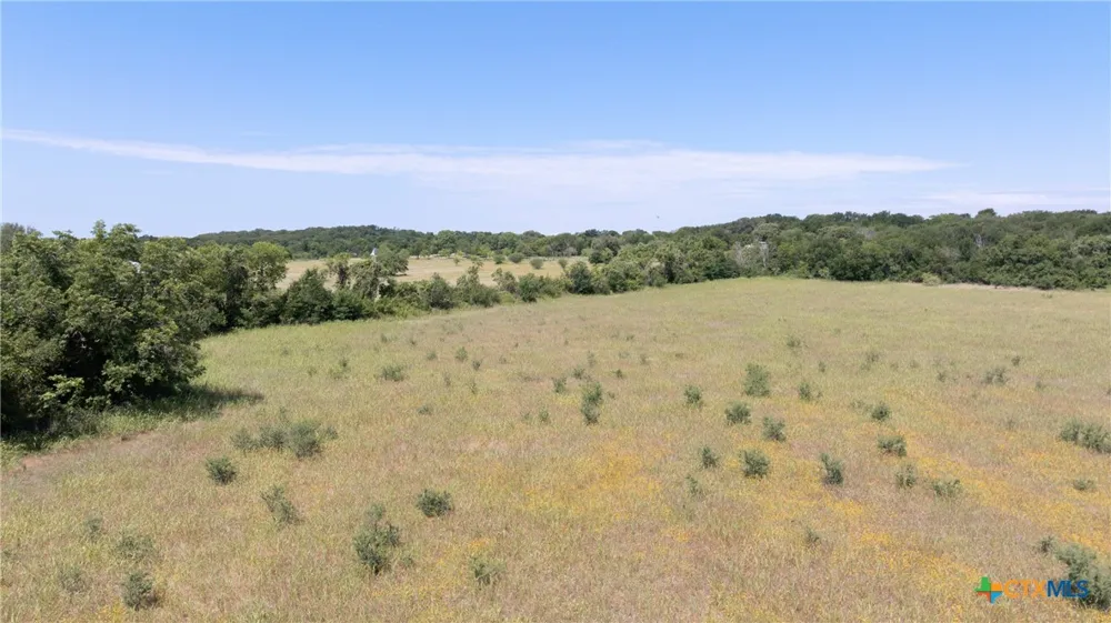 1717 County Road 402 Bartlett, TX 76511