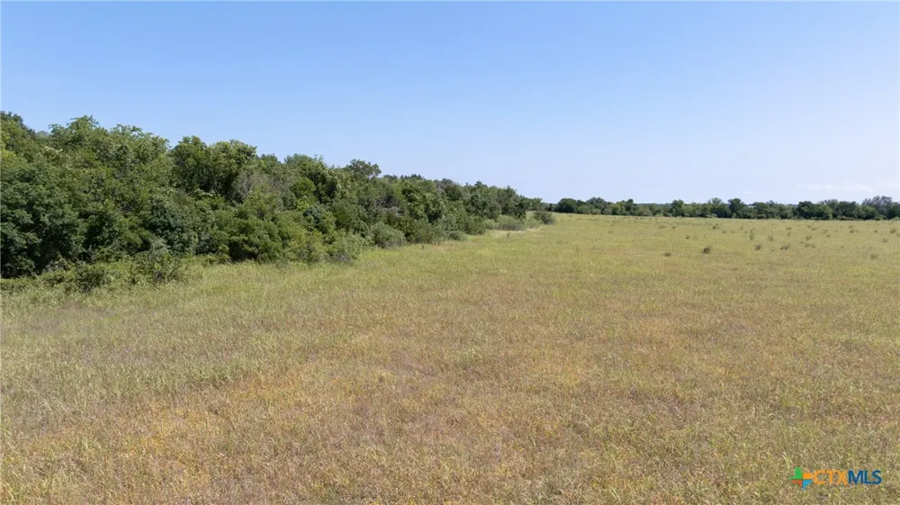 1717 County Road 402 Bartlett, TX 76511