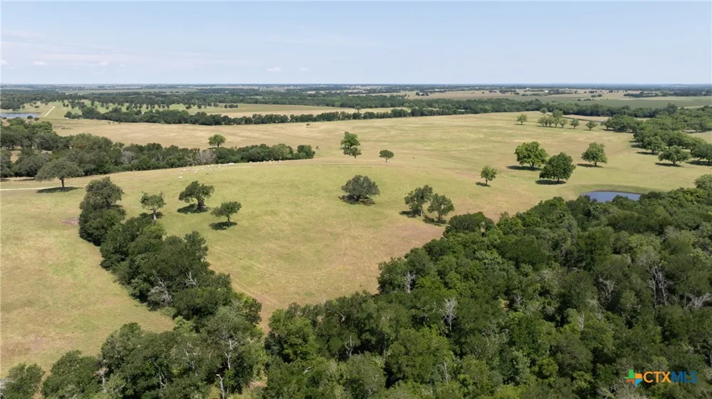 1717 County Road 402 Bartlett, TX 76511