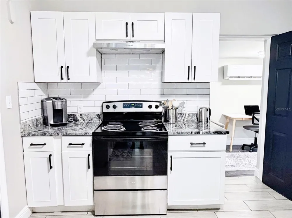 1704 MARTIN L KING JR AVENUE Lakeland, FL 33805