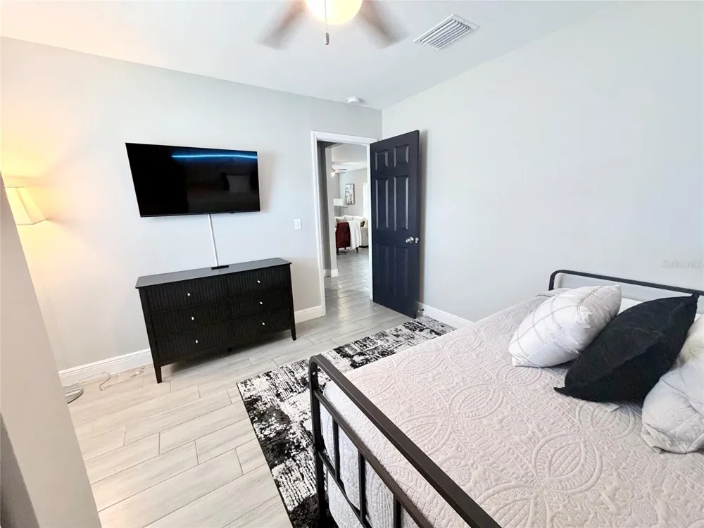 1704 MARTIN L KING JR AVENUE Lakeland, FL 33805