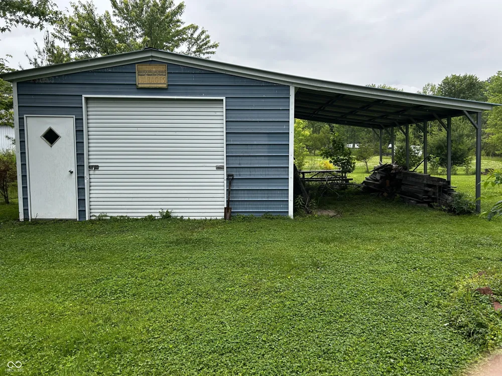 4806 State Road 46 E Nashville, IN 47448