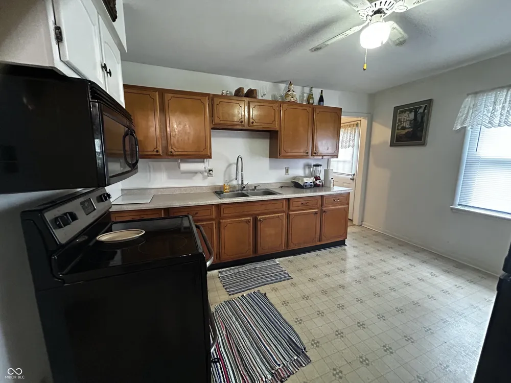 4806 State Road 46 E Nashville, IN 47448