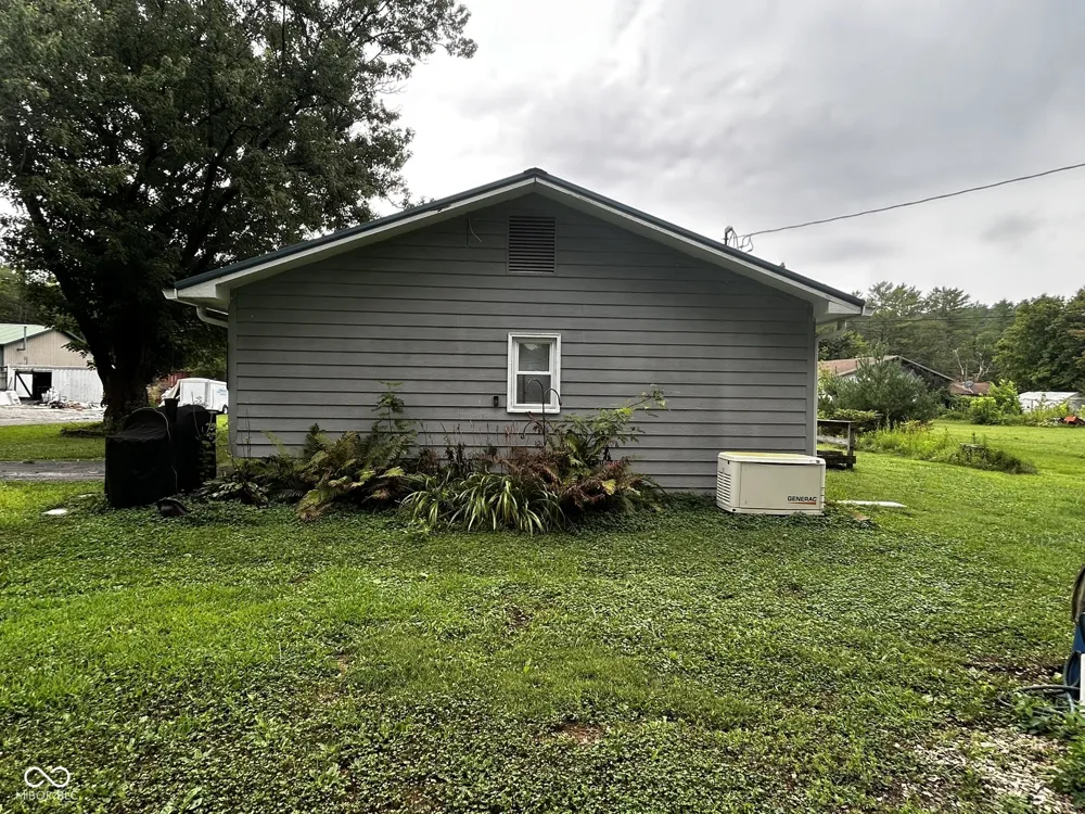 4806 State Road 46 E Nashville, IN 47448