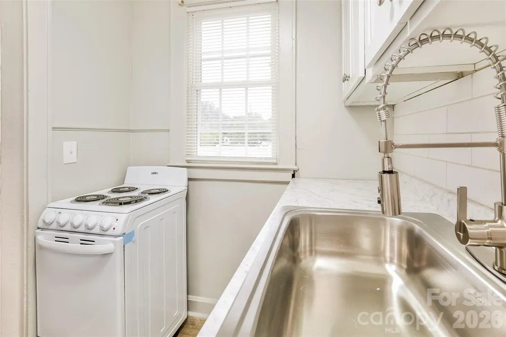 517 Willow Street Mount Airy, NC 27030