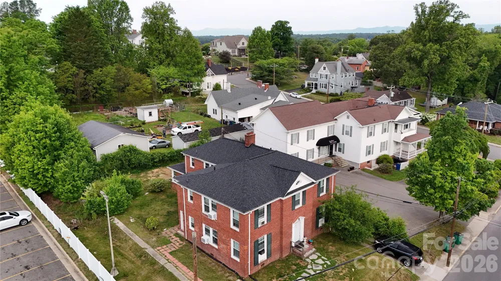 517 Willow Street Mount Airy, NC 27030