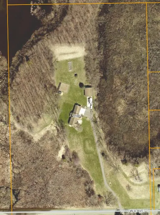 9188 W V AVENUE Schoolcraft, MI 49087