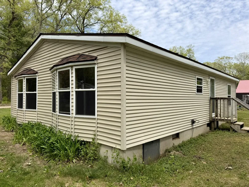 8239 W Hemlock Avenue Lake Township, MI 49304